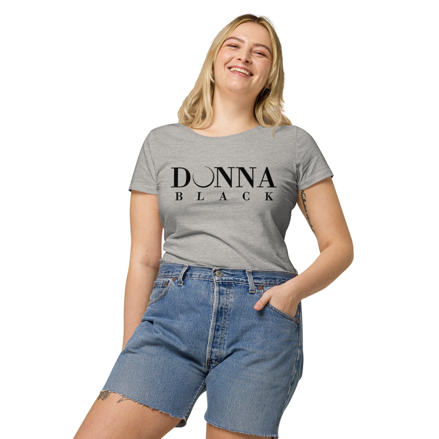 Donna Black Women’s Basic Organic T-Shirt